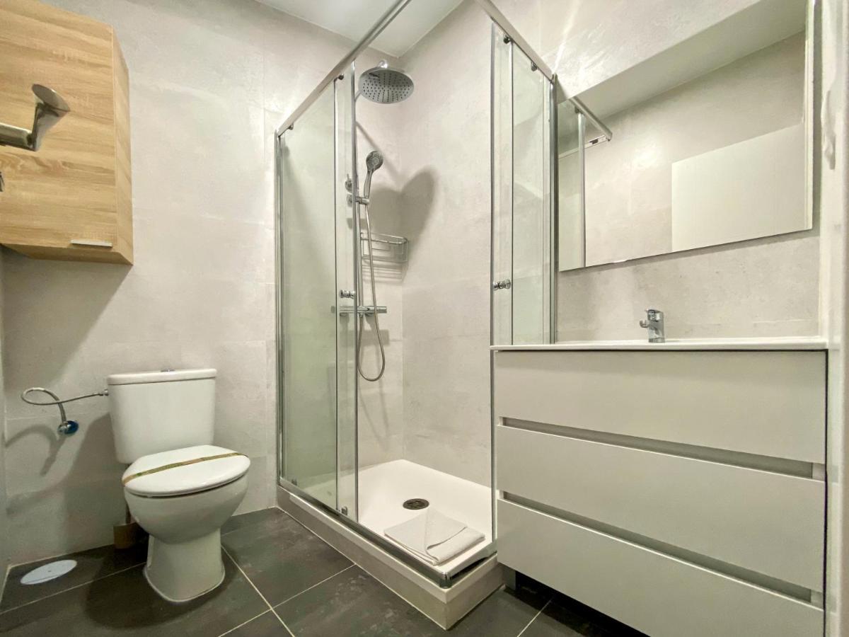 Apartament Charming Gran Via Madryt Zewnętrze zdjęcie